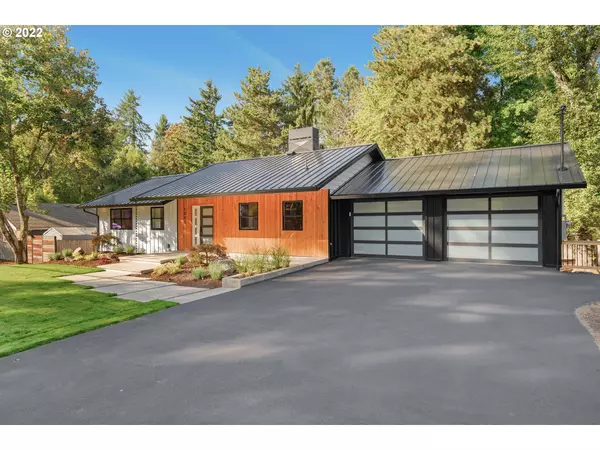 Lake Oswego, OR 97034,1685 FERNWOOD DR