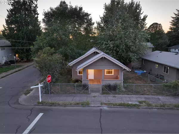 Camas, WA 98607,659 SE RUSSELL ST