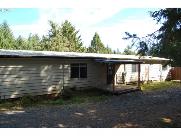 74471 PALM CREEK RD, Clatskanie, OR 97016