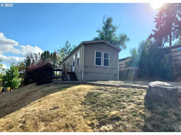 2300 NW COUNTRY LN #43, Gaston, OR 97119