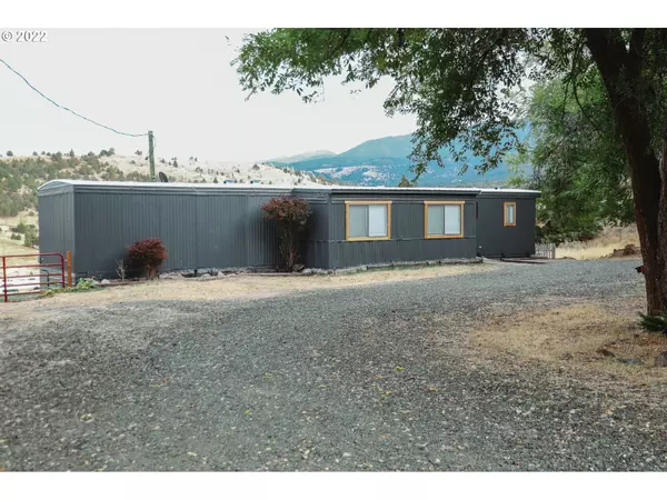 435 SW 4TH AVE, John Day, OR 97845