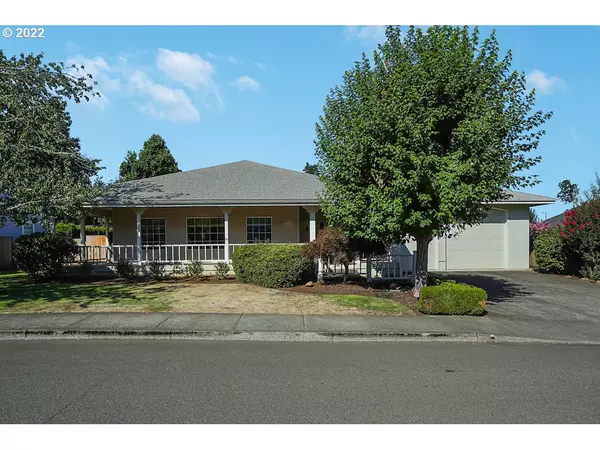 Silverton, OR 97381,235 TILLICUM DR