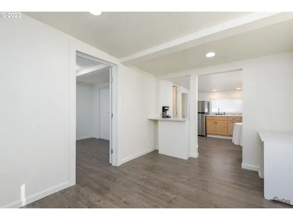 135 38TH ST, Springfield, OR 97478