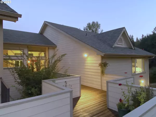 Eugene, OR 97405,1766 W 25TH AVE