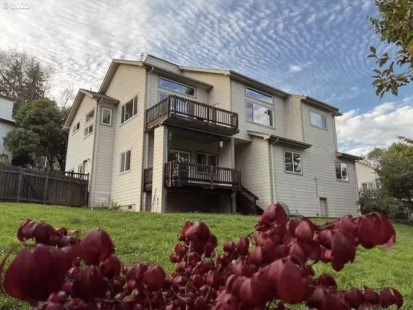 Eugene, OR 97405,1766 W 25TH AVE