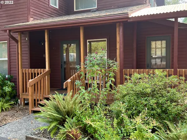 870 MARTIN ST, Eugene, OR 97405