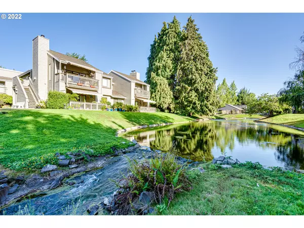 Eugene, OR 97401,2068 LAKE ISLE DR