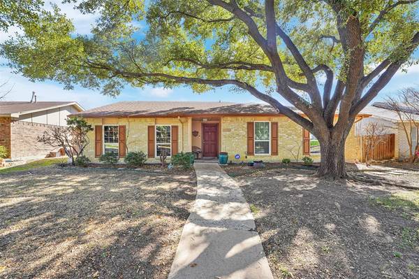 1802 Addington Drive, Carrollton, TX 75007