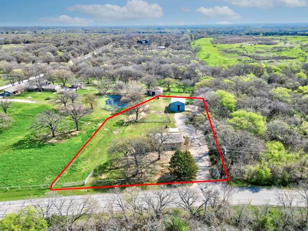 3900 Moseley Road, Cross Roads, TX 76227