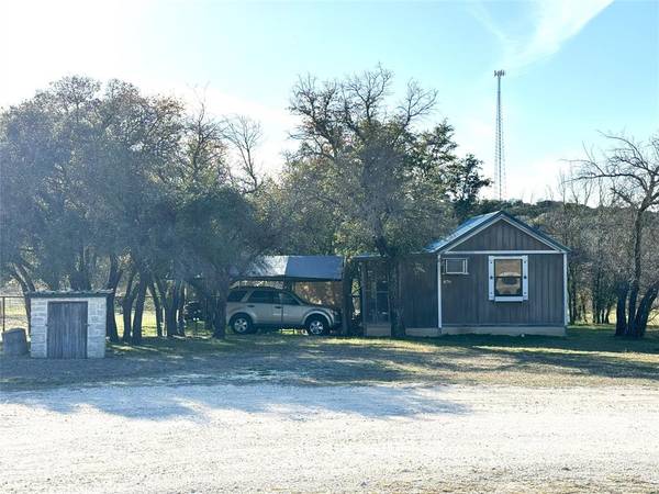 876 Farm Road 2481, Bluff Dale, TX 76433