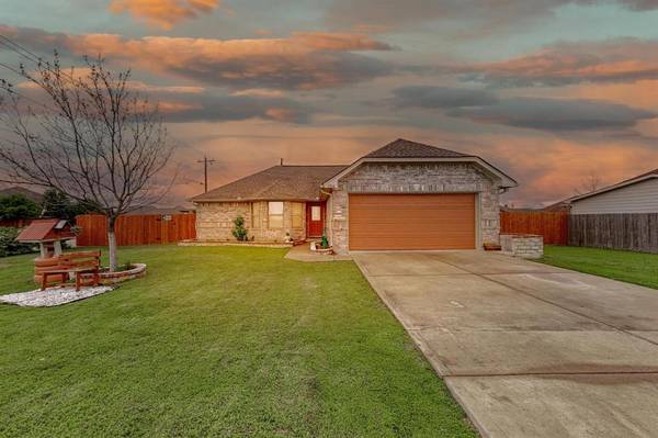 154 Price Circle, Hackberry, TX 75036