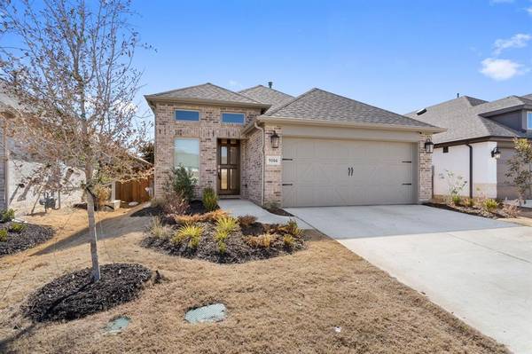 9104 Winding Creek Drive, Oak Point, TX 75068