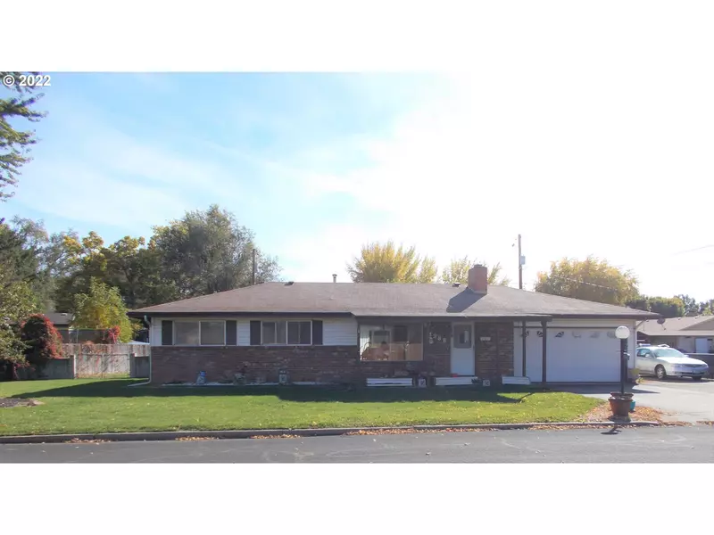 1388 SW 39TH ST, Pendleton, OR 97801