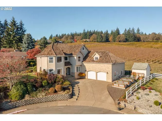 260 NW CHARDONNAY ST, Dundee, OR 97115