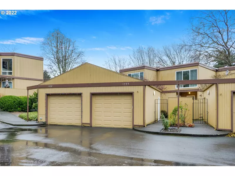 1735 NW LAKEWAY LN, Beaverton, OR 97006