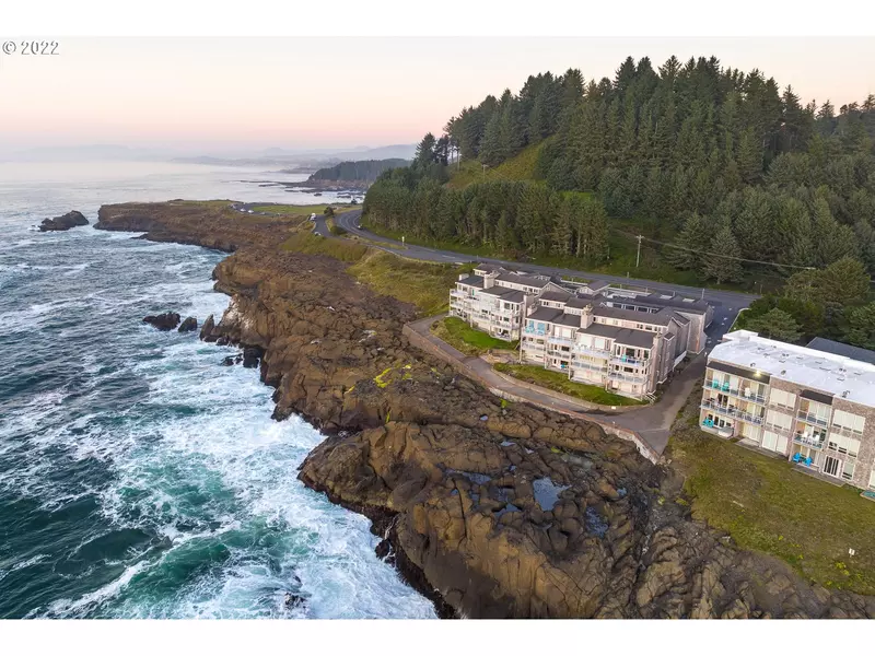 1123 N HWY 101 #21, Depoe Bay, OR 97341