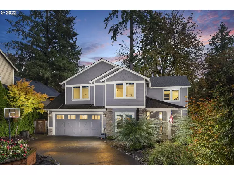 3056 WEMBLEY PARK RD, Lake Oswego, OR 97034