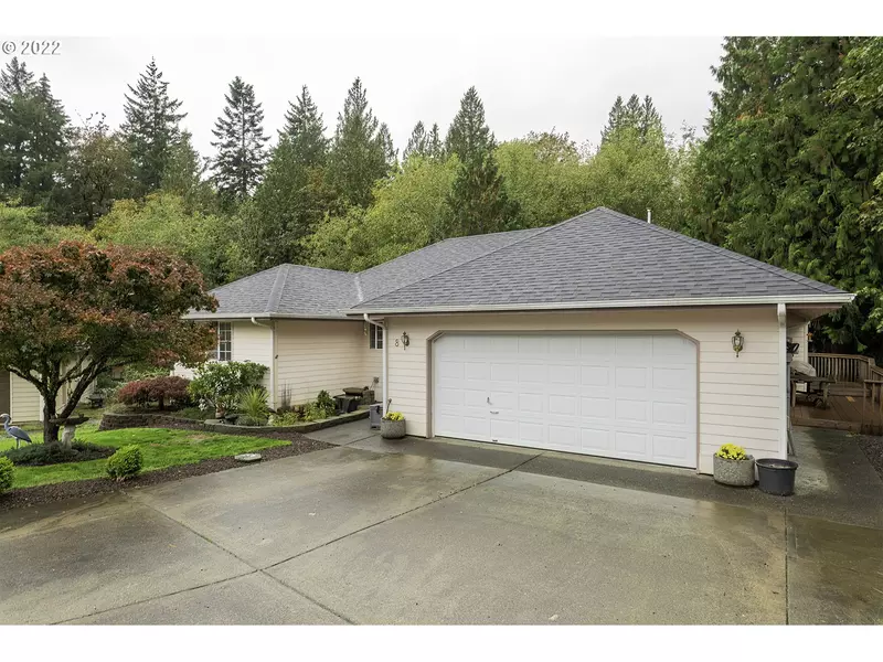 8 AMMONS LN, Longview, WA 98632