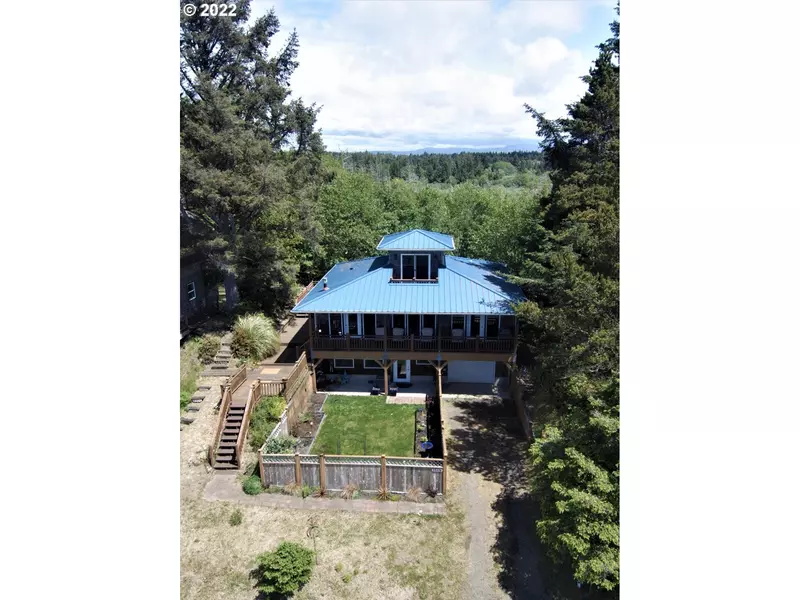 35304 J PL, Ocean Park, WA 98640