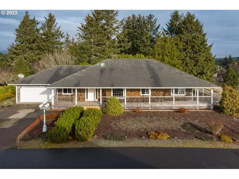 1045 Summit AVE, Gearhart, OR 97138