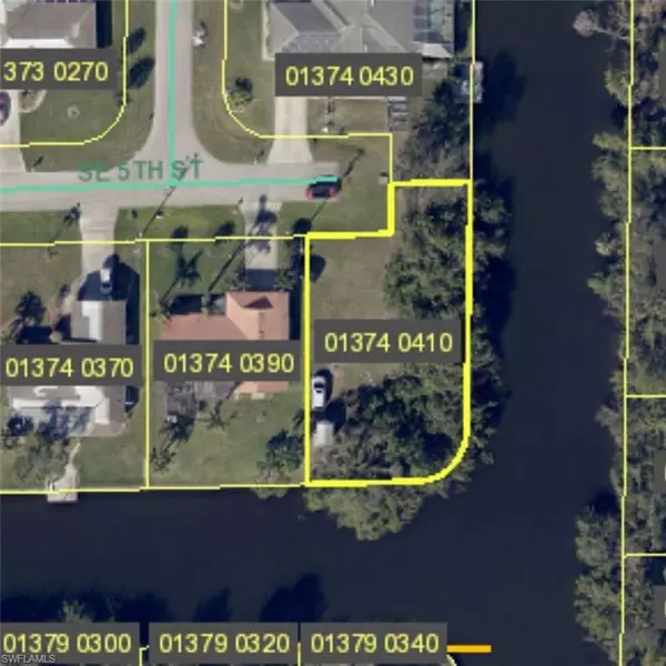 2304 5th ST, Cape Coral, FL 33990