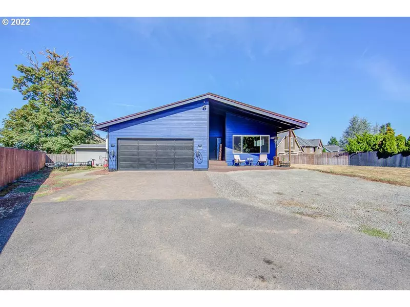 14917 GLEN OAK RD, Oregon City, OR 97045