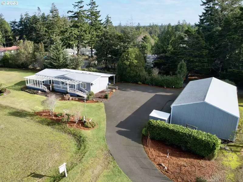 87917 AUCTION BARN LN, Bandon, OR 97411