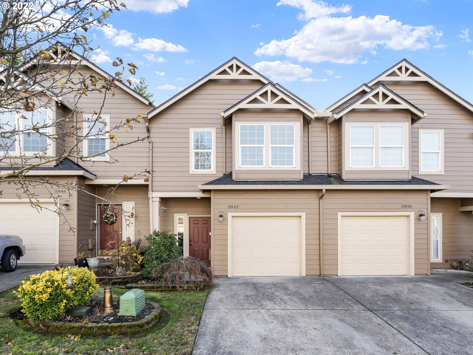 5842 SE 17TH LOOP, Gresham, OR 97080
