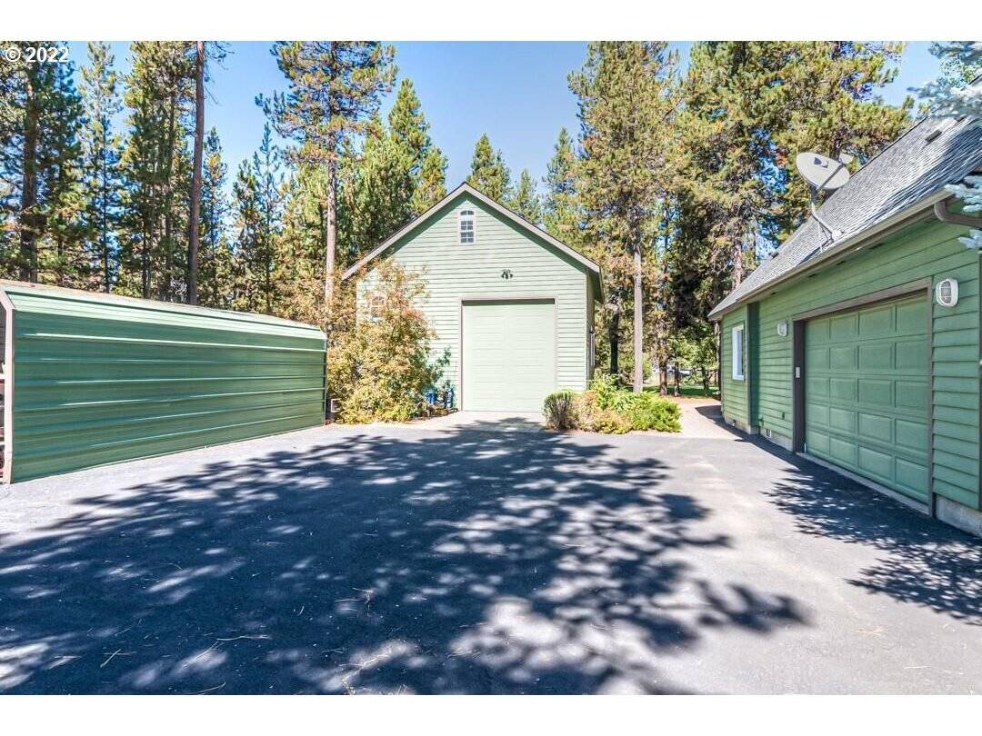 Bend, OR 97707,17370 LODGEPOLE LN