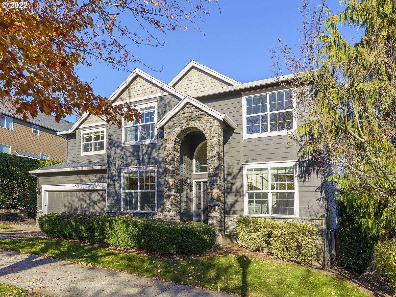 West Linn, OR 97068,3017 SABO LN