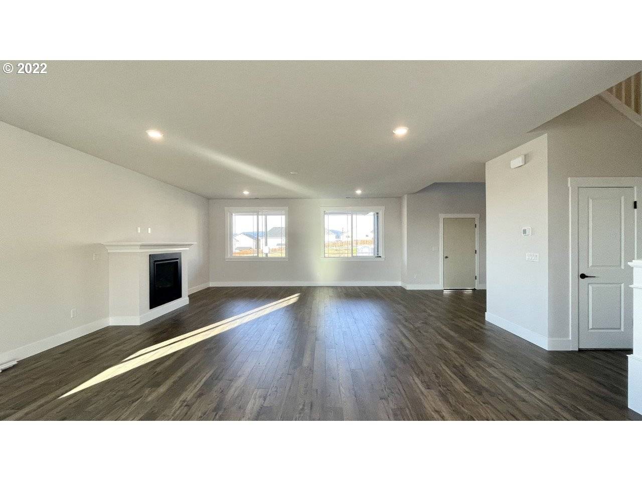 Tigard, OR 97224,16804 SW Leaf LN