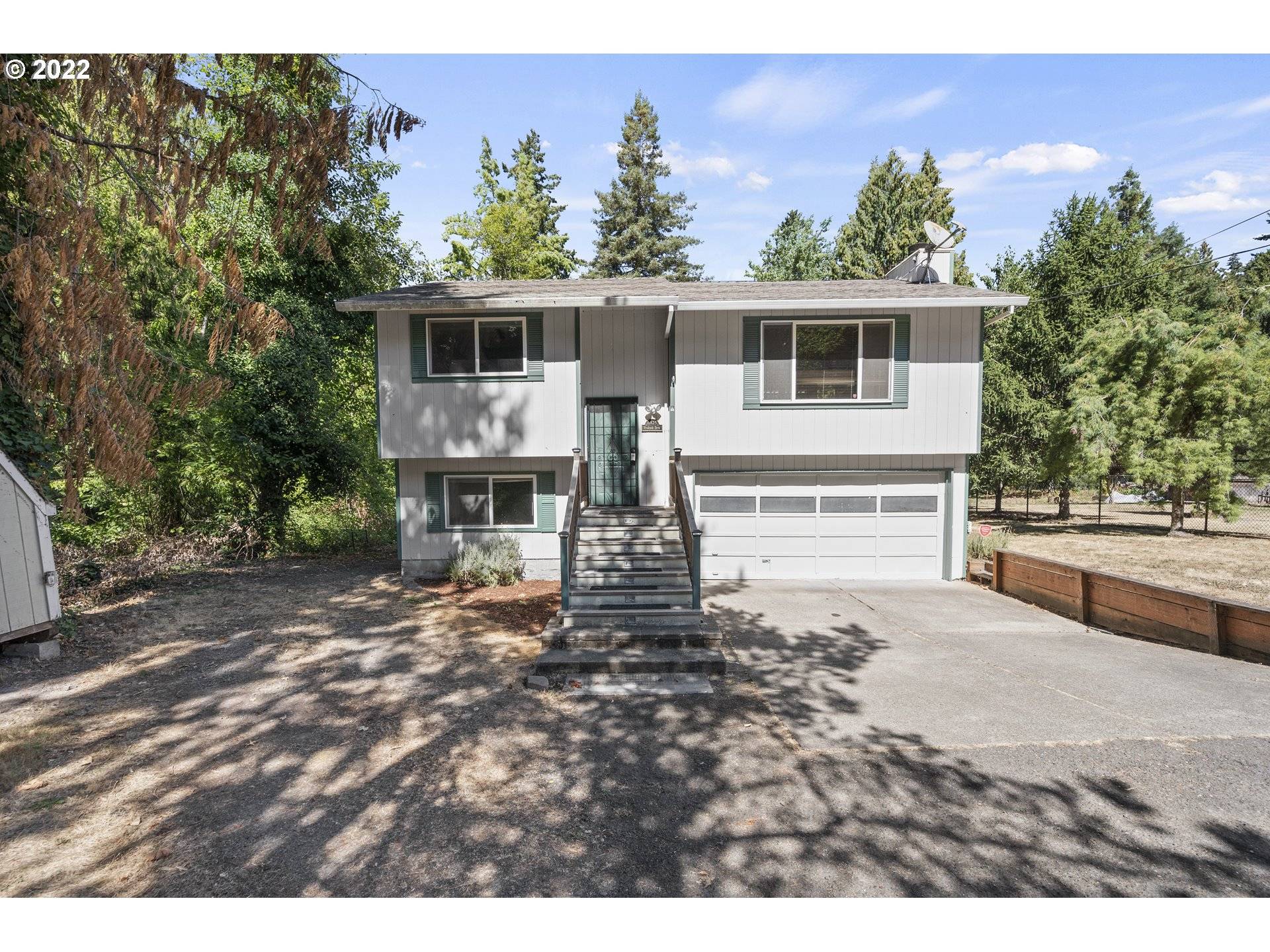 11825 SE BROOKSIDE DR, Portland, OR 97266