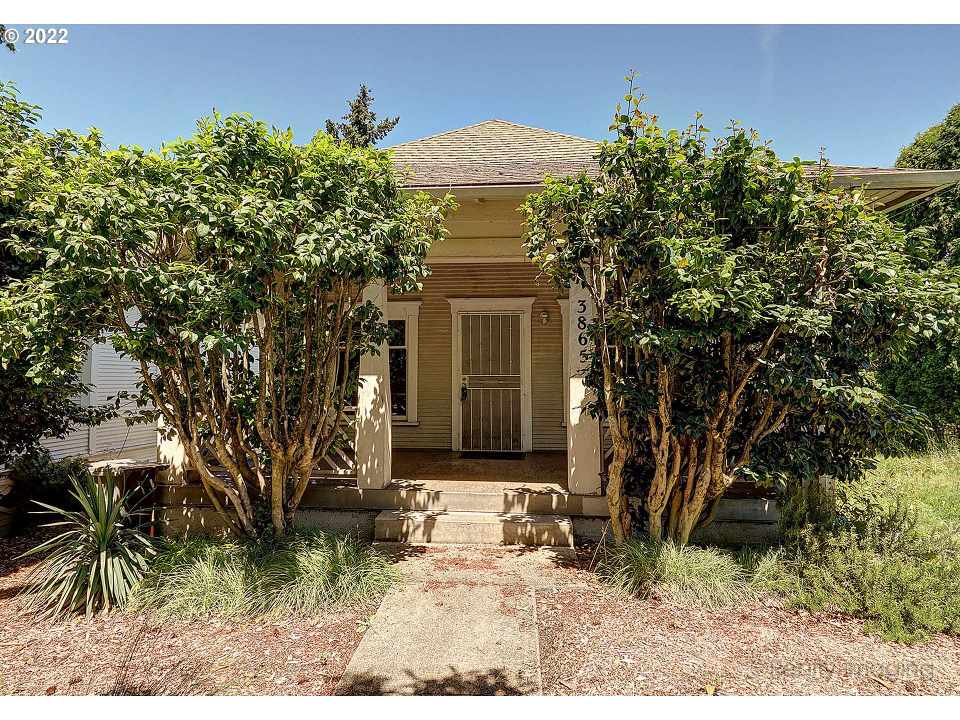 3865 SE CLINTON ST, Portland, OR 97202