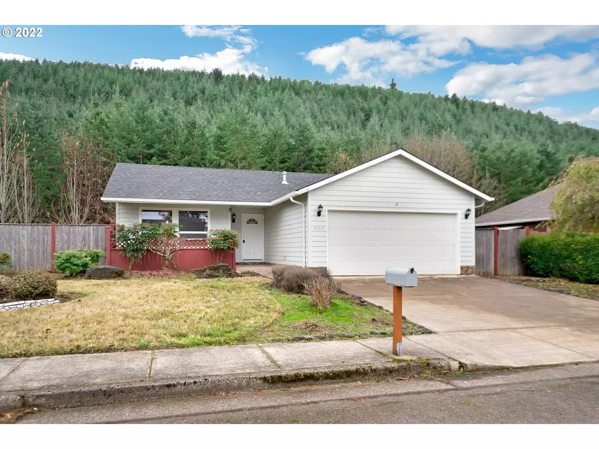 Sweet Home, OR 97386,2849 FIR CT