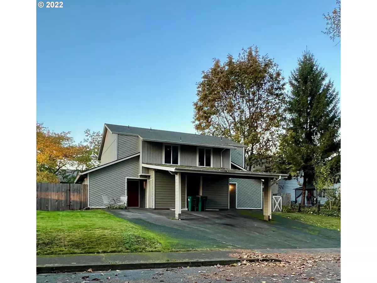 Newberg, OR 97132,605 E ANDREW ST