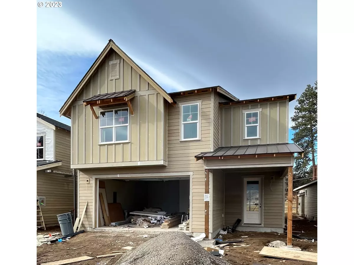 Bend, OR 97703,63119 NW Vista Meadow LN #L-11