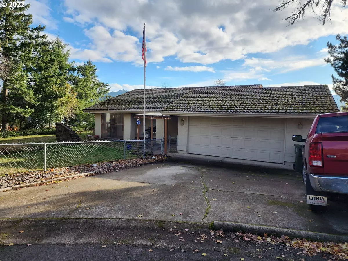 Sutherlin, OR 97479,1310 VANTAGE CT