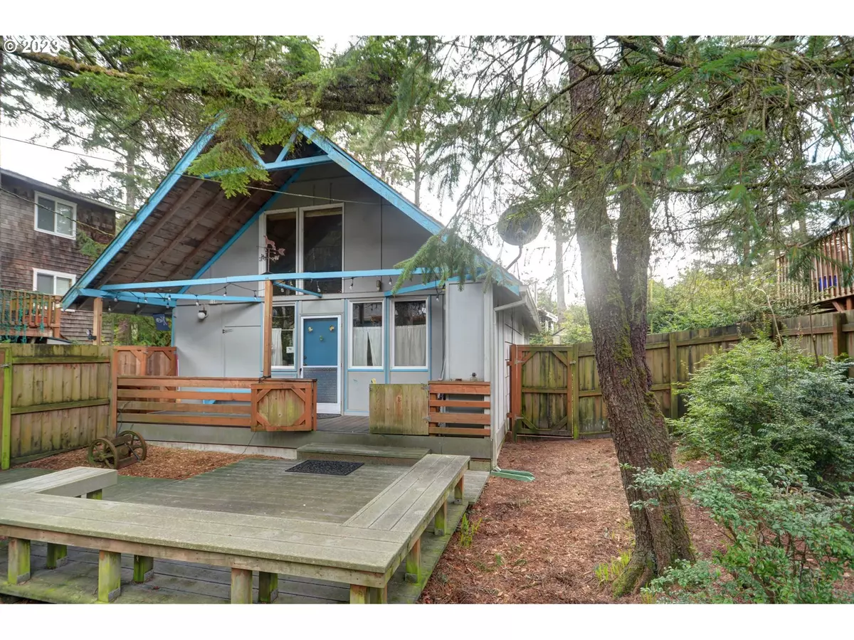 Manzanita, OR 97130,108 NORTH AVE