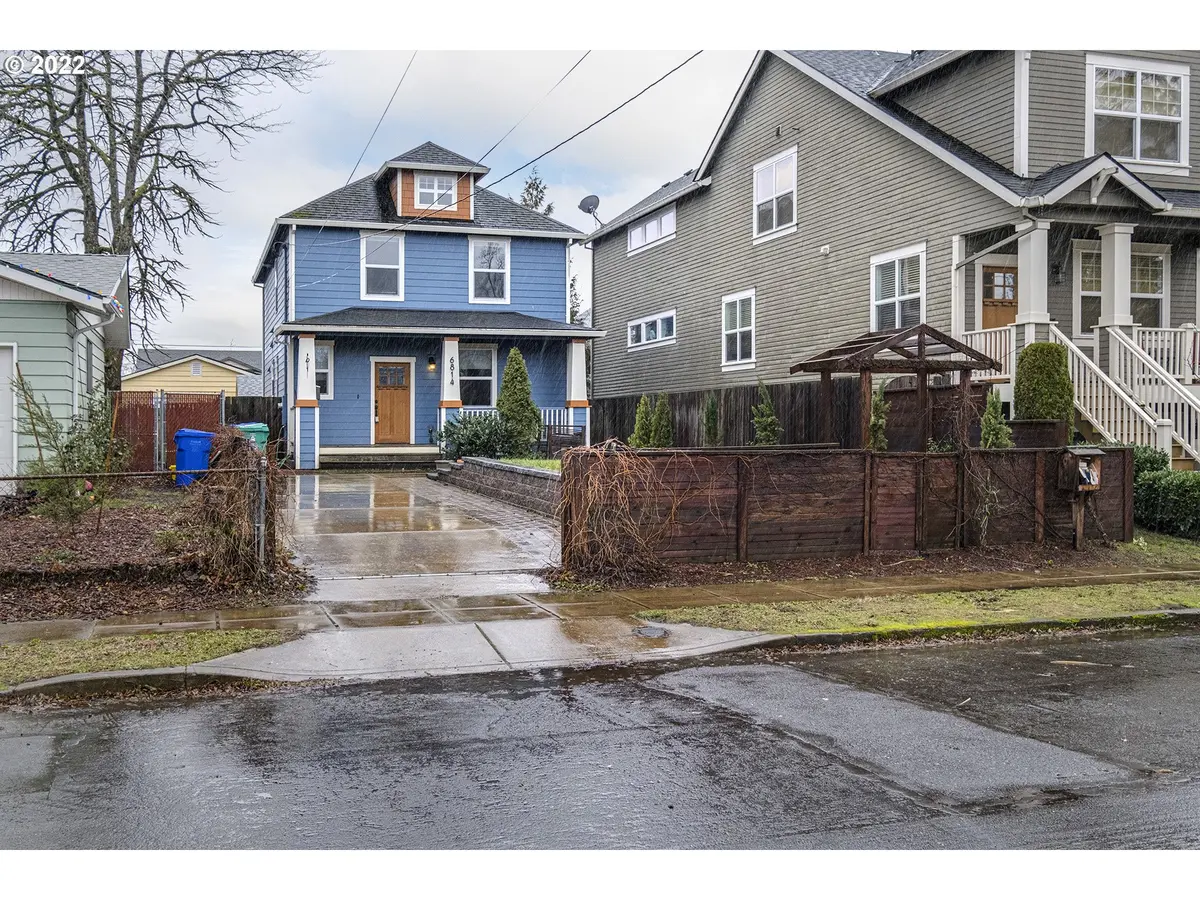 6814 SE GLADSTONE ST, Portland, OR 97206