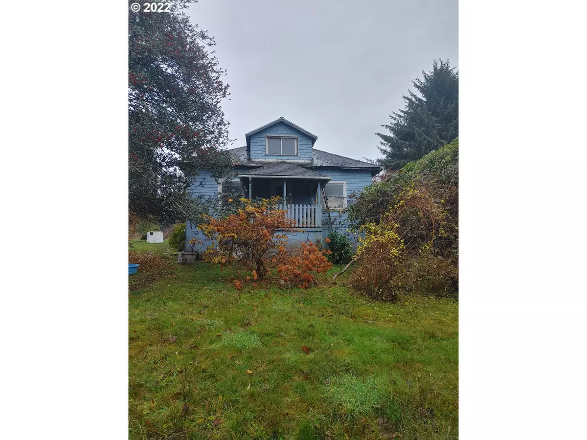 Astoria, OR 97103,39714 Burnside LOOP