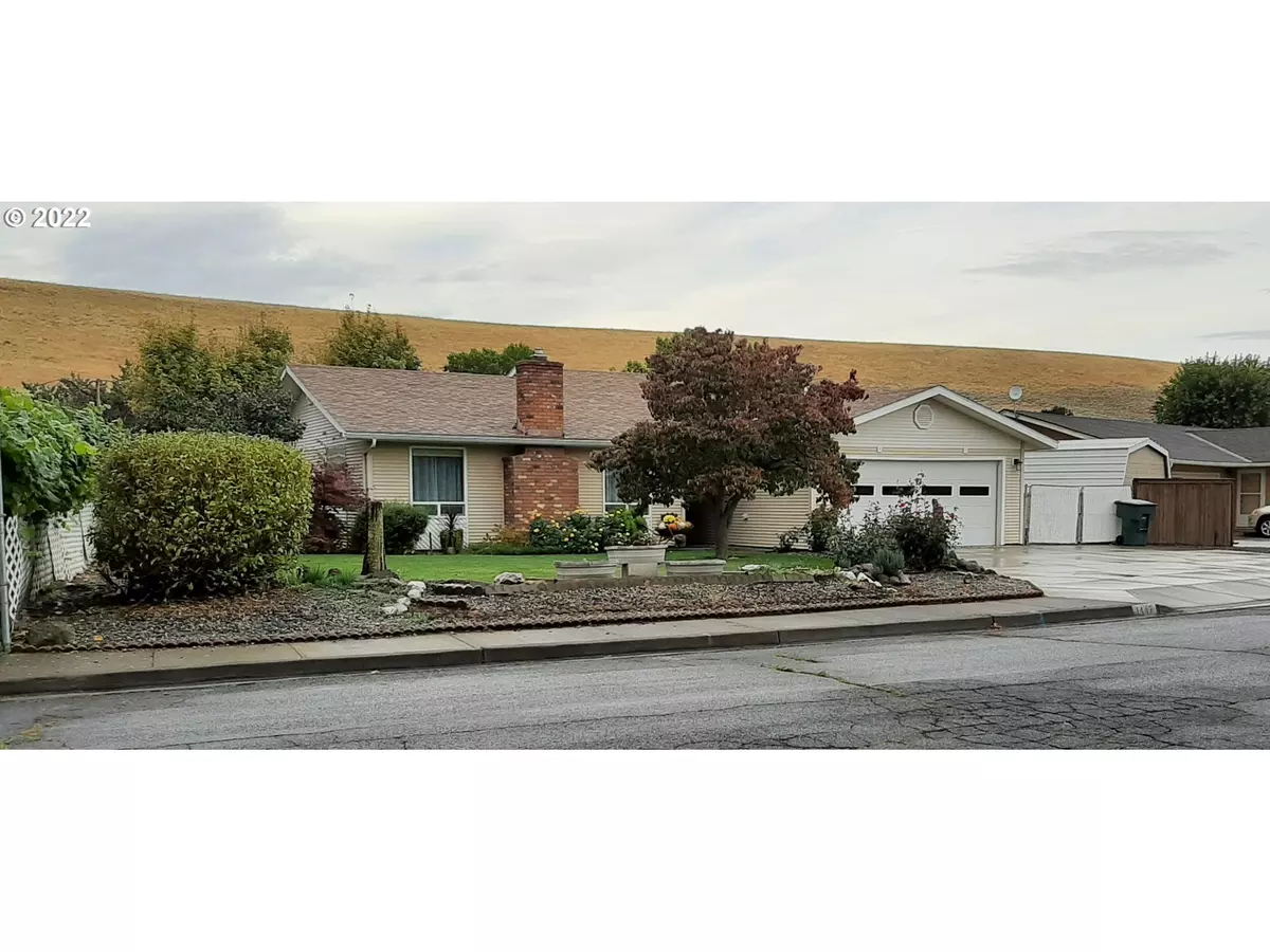 Pendleton, OR 97801,1447 SW 45TH ST