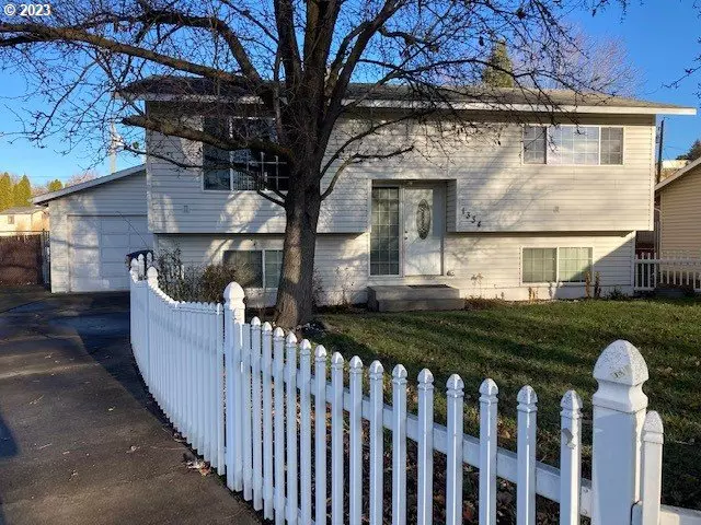 Pendleton, OR 97801,1334 SW 39TH