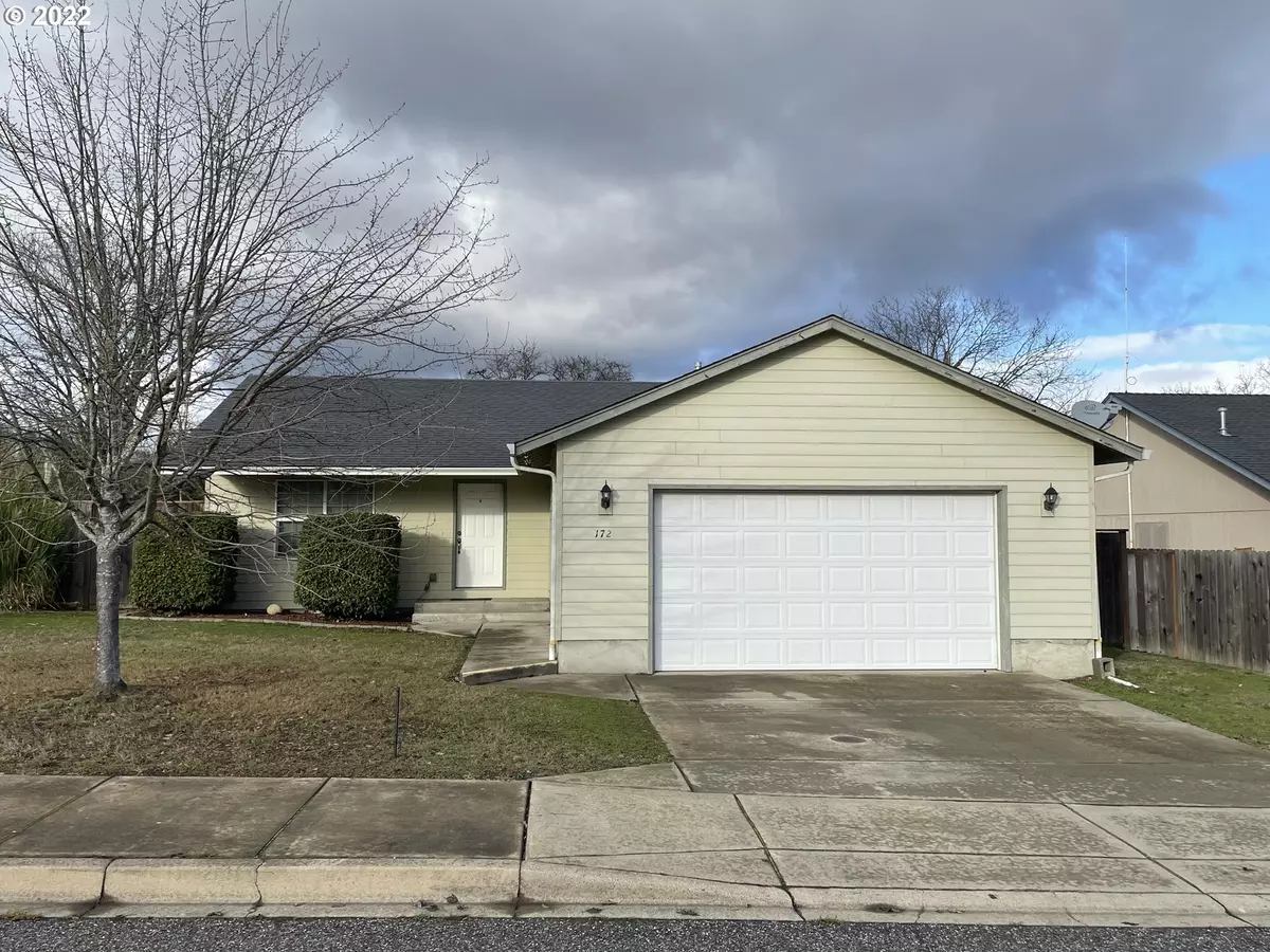 Winston, OR 97496,172 NE ROSE RIDGE DR