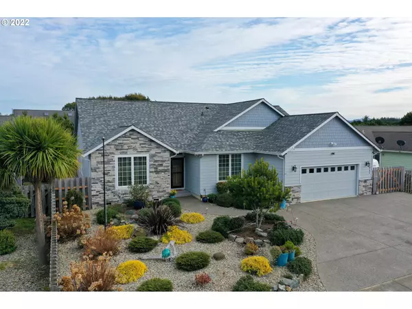 2957 RUBY CT, Bandon, OR 97411