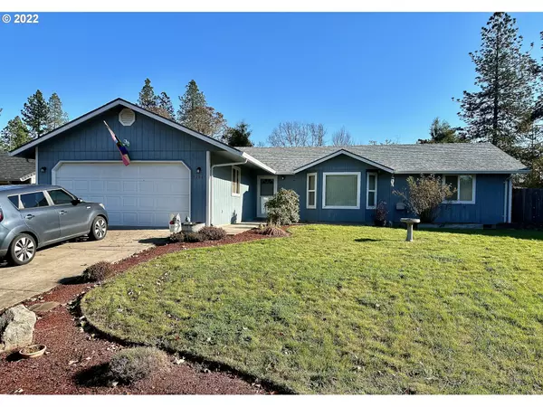 87645 OAK ISLAND DR, Veneta, OR 97487