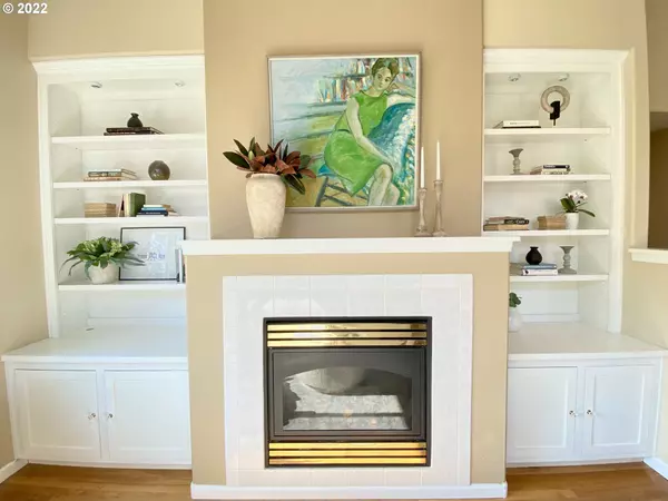 Eugene, OR 97405,1766 W 25TH AVE