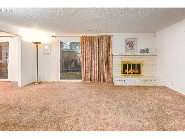 1500 NORKENZIE RD #47, Eugene, OR 97401