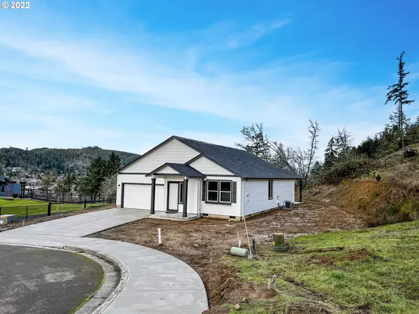 Sutherlin, OR 97479,440 CREST VIEW CT