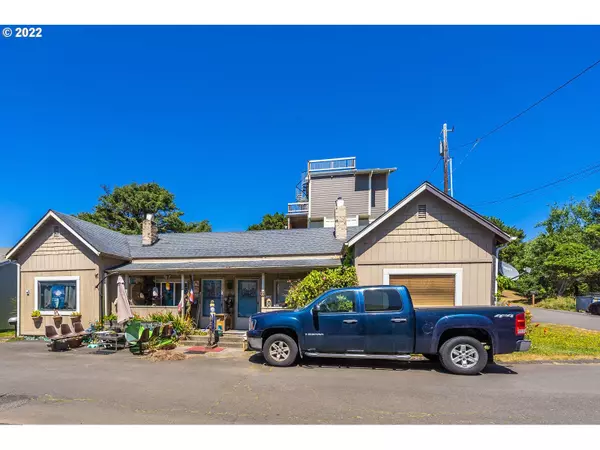 Lincoln City, OR 97367,533 SW 34TH ST