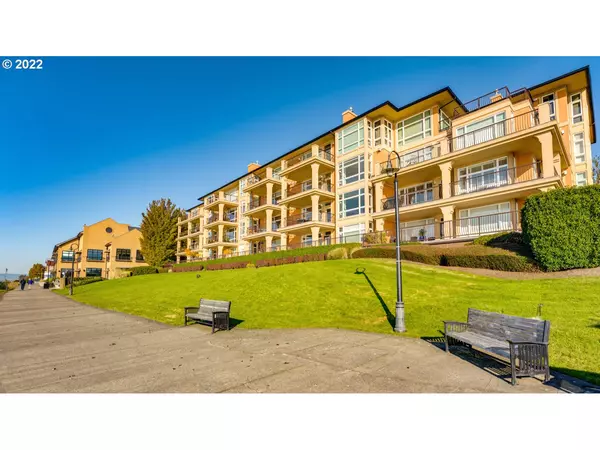 2015 SE COLUMBIA RIVER DR #220, Vancouver, WA 98661